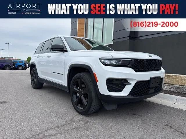 jeep grand cherokee 2023 1C4RJHAGXPC570594 image jeep grand cherokee 2023 1C4RJHAGXPC570594 image